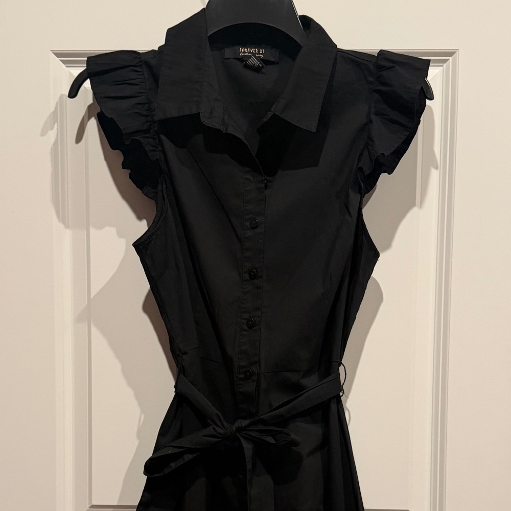 Forever 21 Black Ruffle-Sleeve Shirt Dress – Size Small